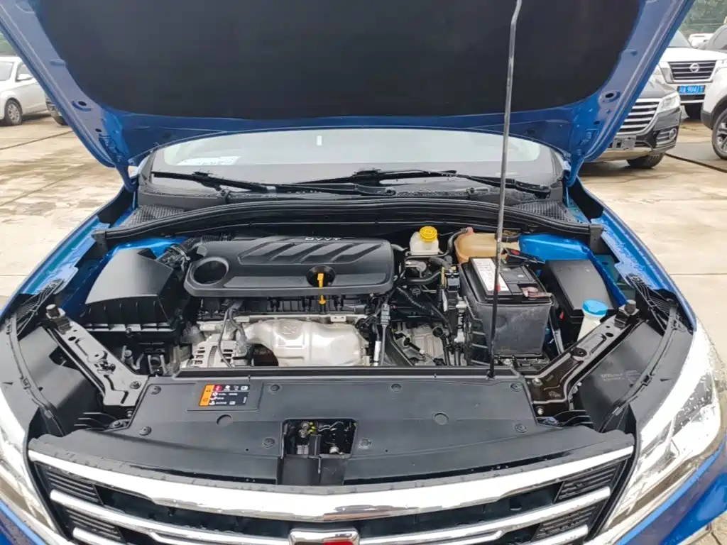 Roewe i5 — фото 20