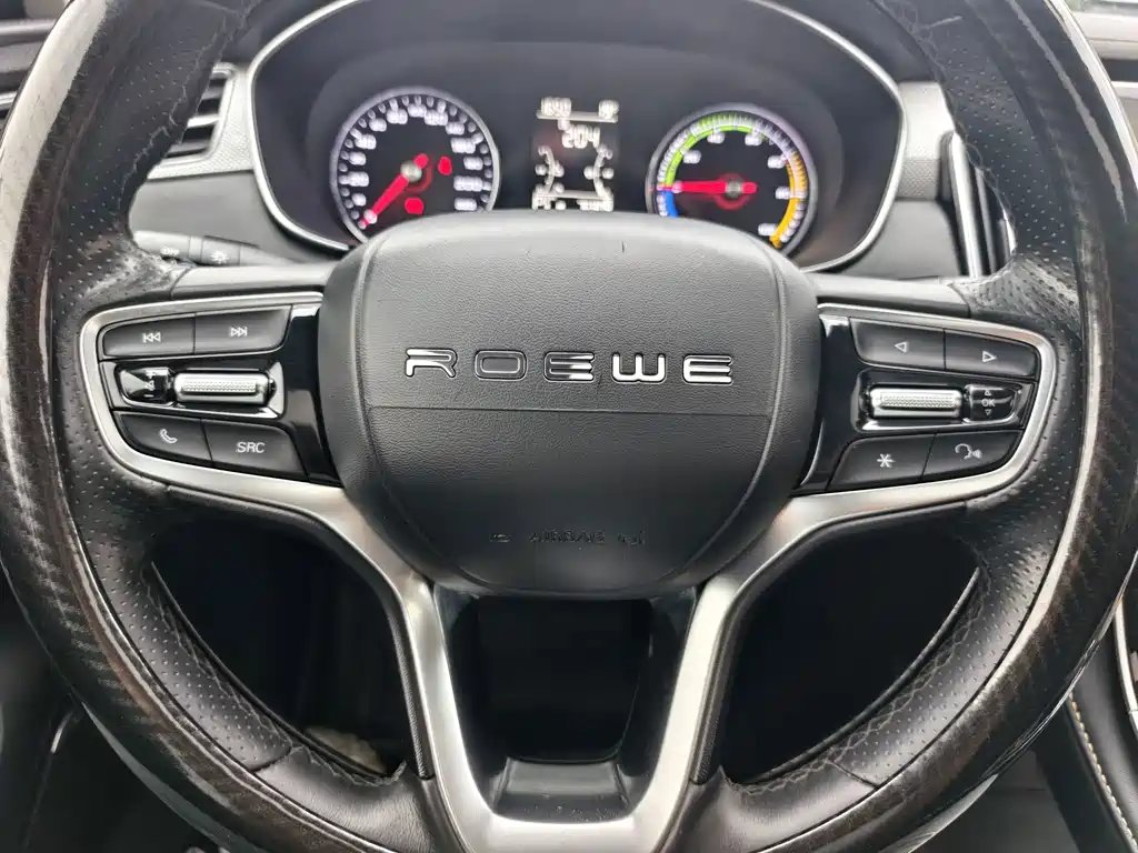 Roewe i6 MAX New Energy — фото 14