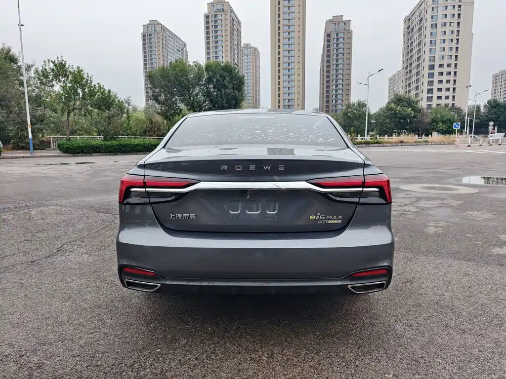 Roewe i6 MAX New Energy — фото 5