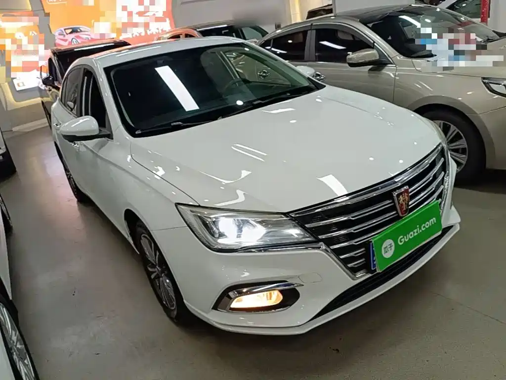 Roewe i5 — фото 3