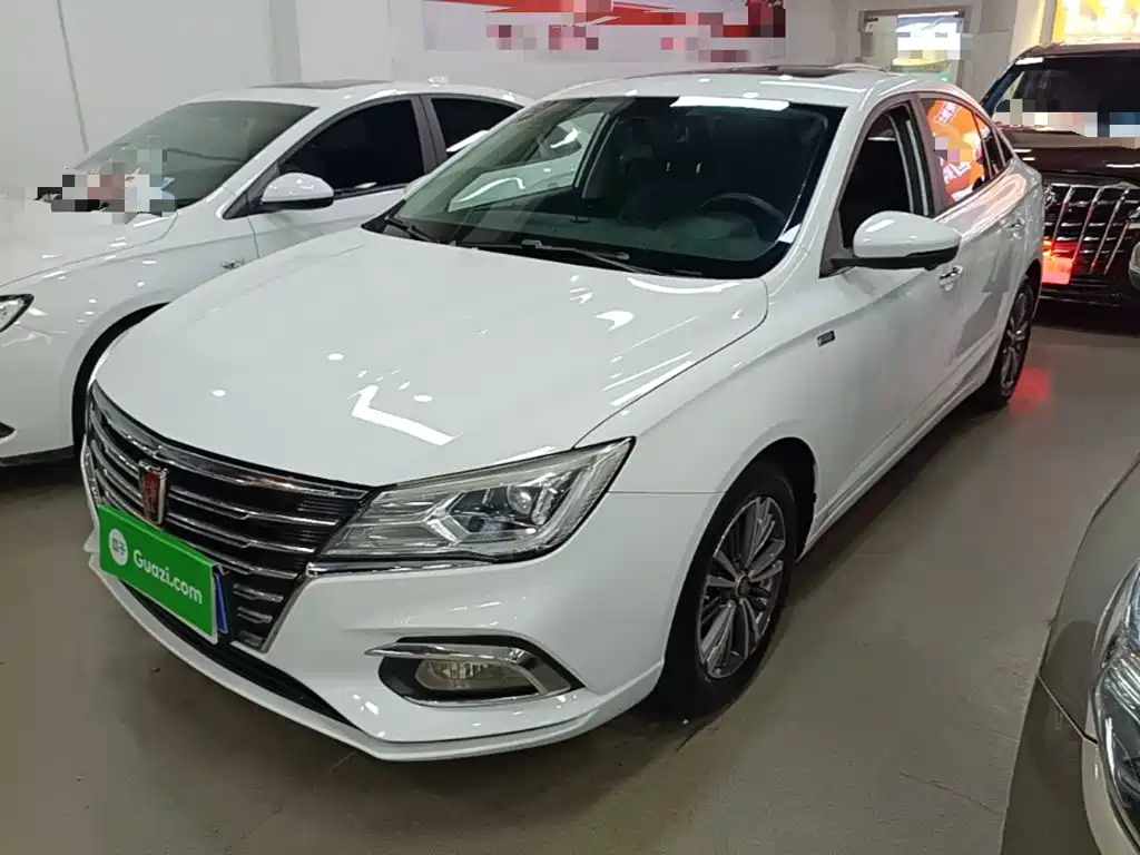 Roewe i5