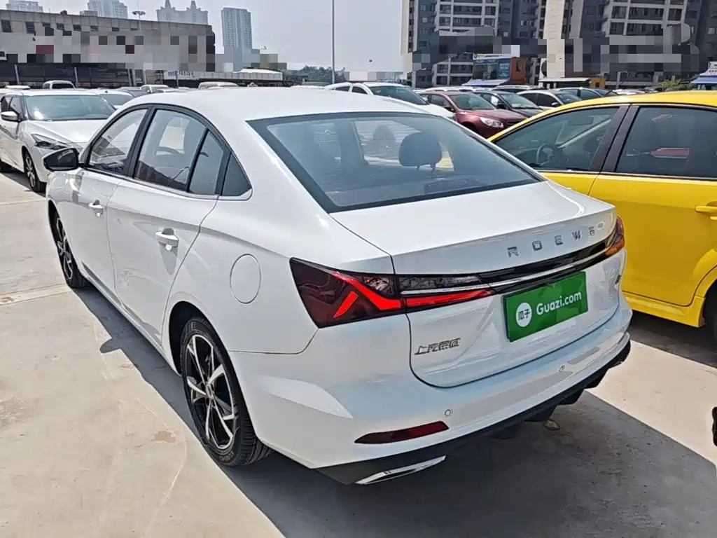 Roewe i5 — фото 5