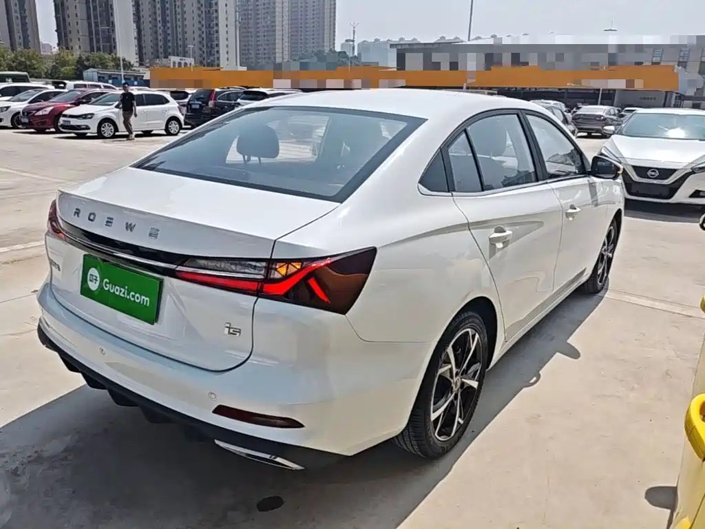 Roewe i5 — фото 7