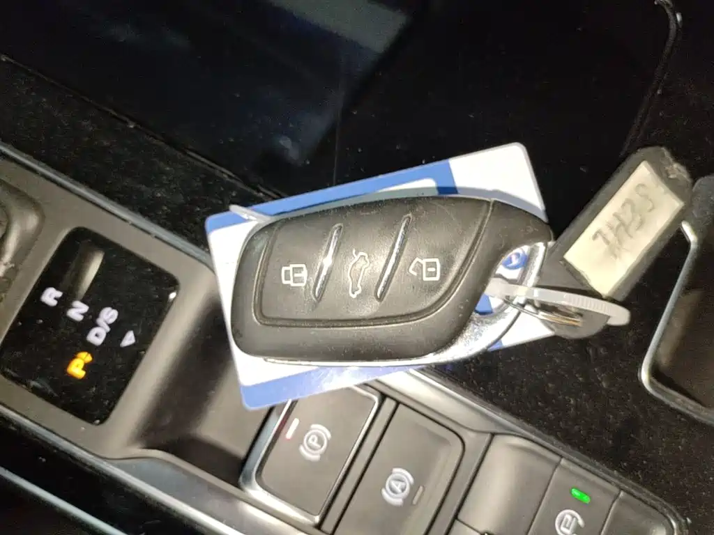 Roewe RX5 MAX — фото 17