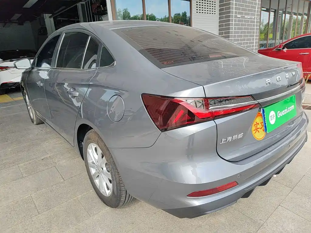 Roewe i5 — фото 5