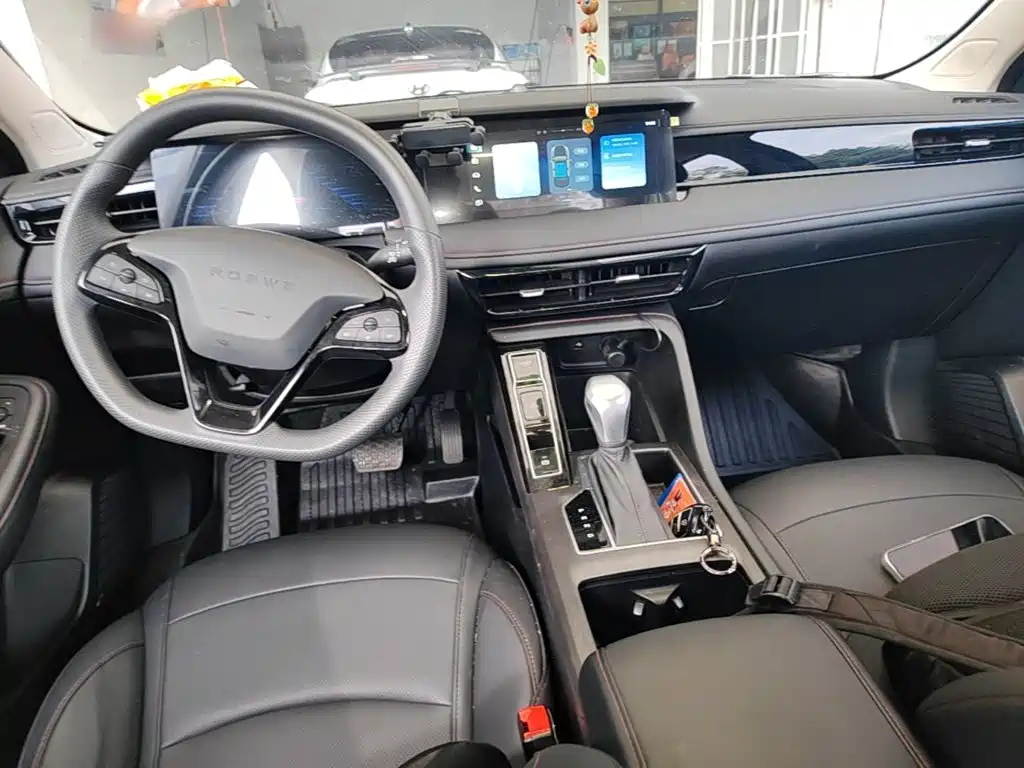 Roewe i5 — фото 10