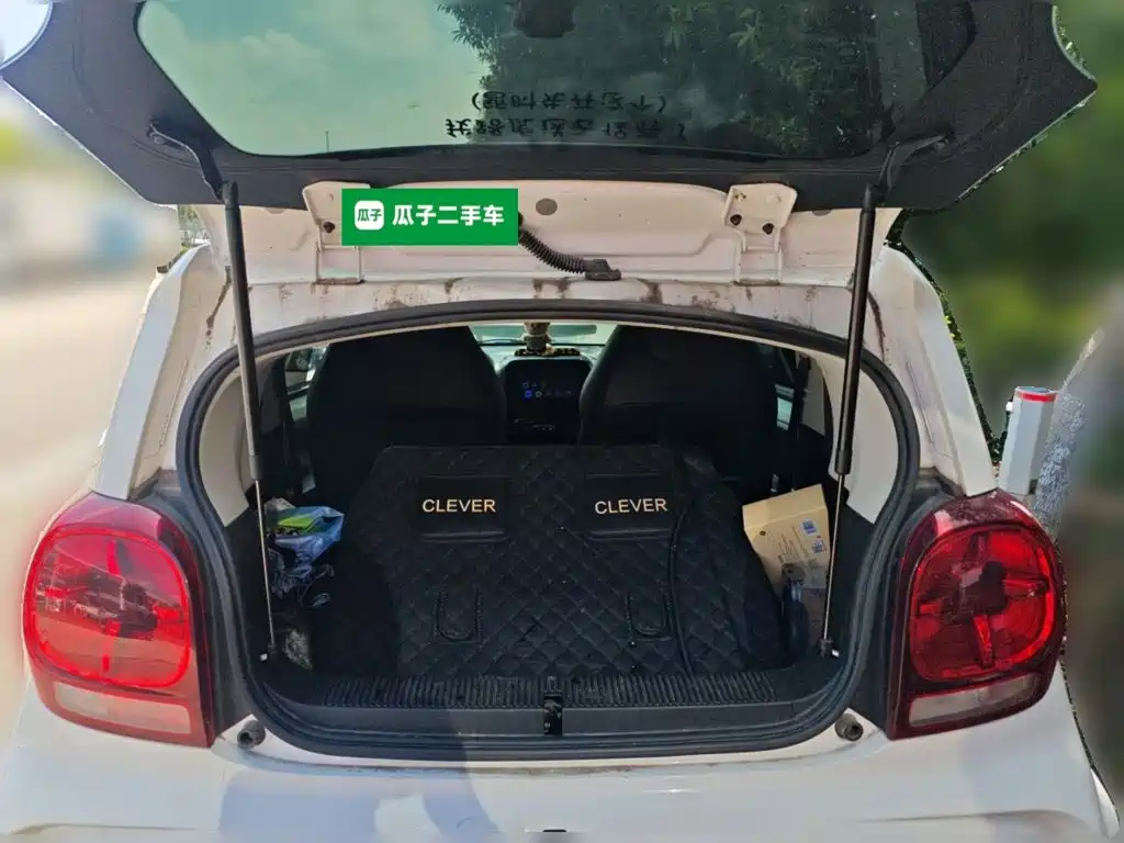 Roewe Clever — фото 10