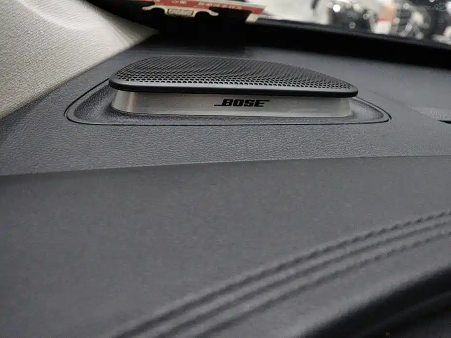 Roewe iMAX8 — фото 20