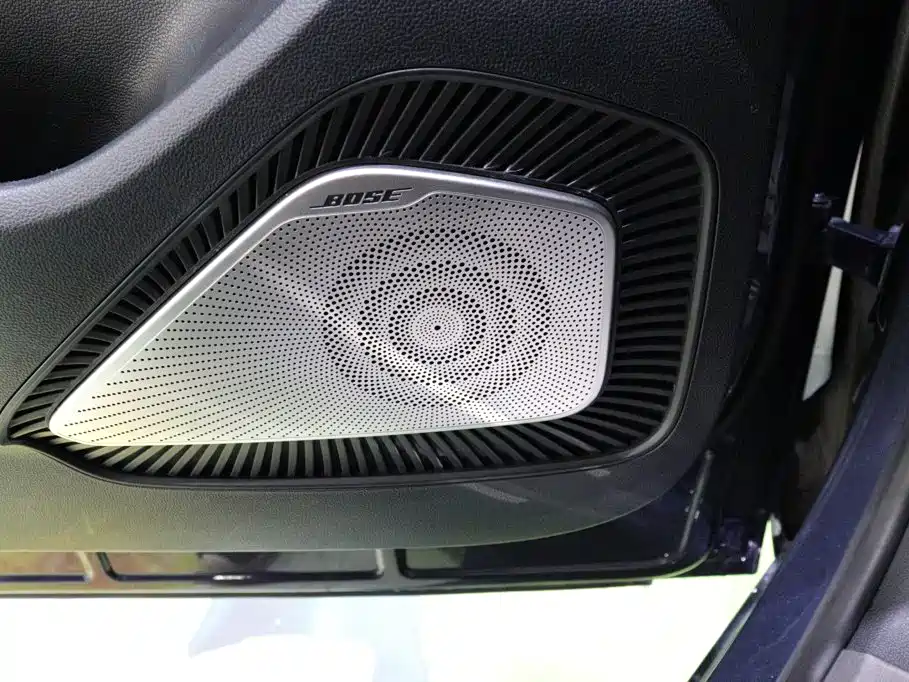 Roewe iMAX8 — фото 21