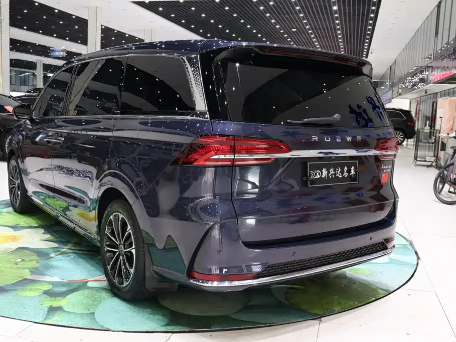 Roewe iMAX8 — фото 4