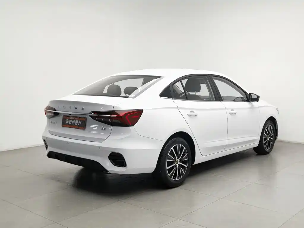 Roewe i5 — фото 2