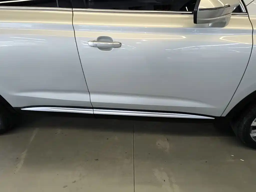 Roewe RX5 MAX — фото 21