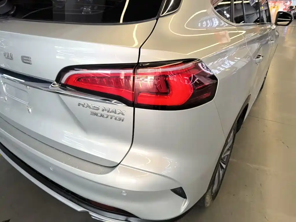 Roewe RX5 MAX — фото 8