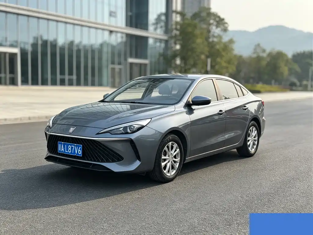 Roewe i5 — фото 3