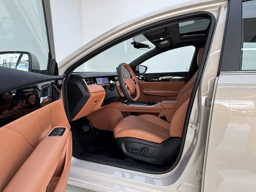 Roewe i6 — фото 4