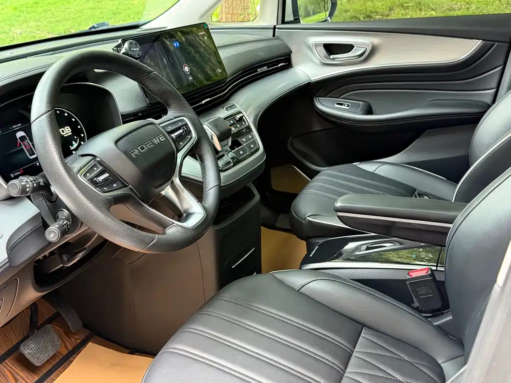 Roewe iMAX8 — фото 3