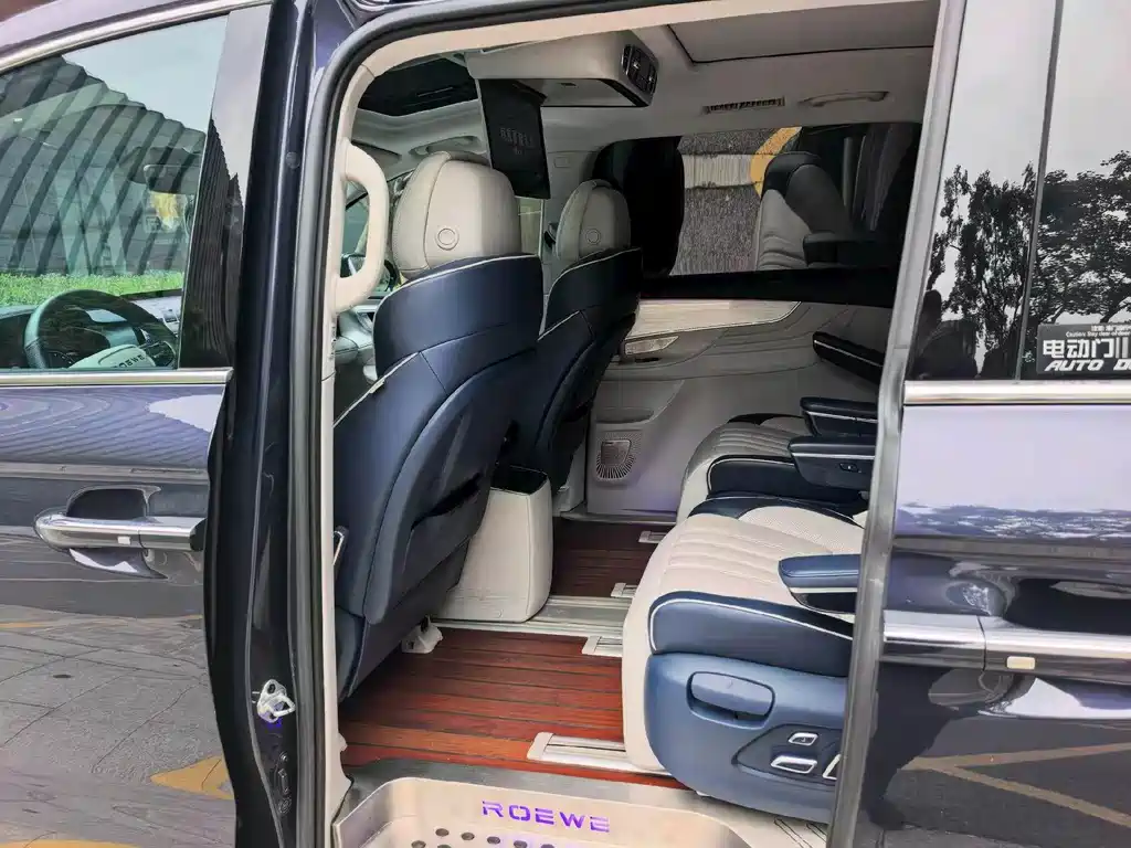Roewe iMAX8 — фото 5