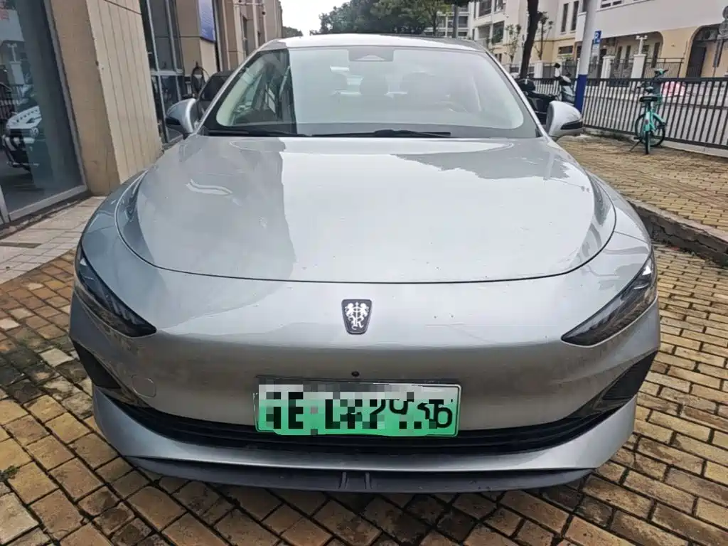 Roewe D7 — фото 3