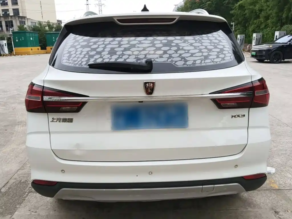 Roewe RX3 — фото 6