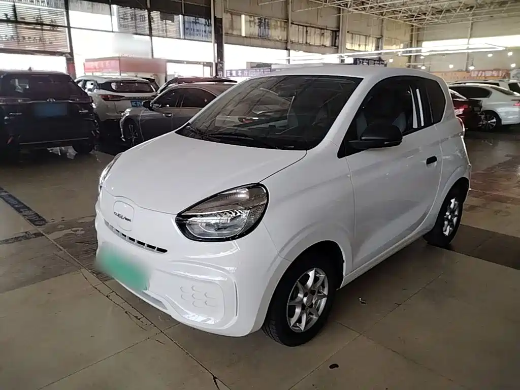 Roewe Clever — фото 2