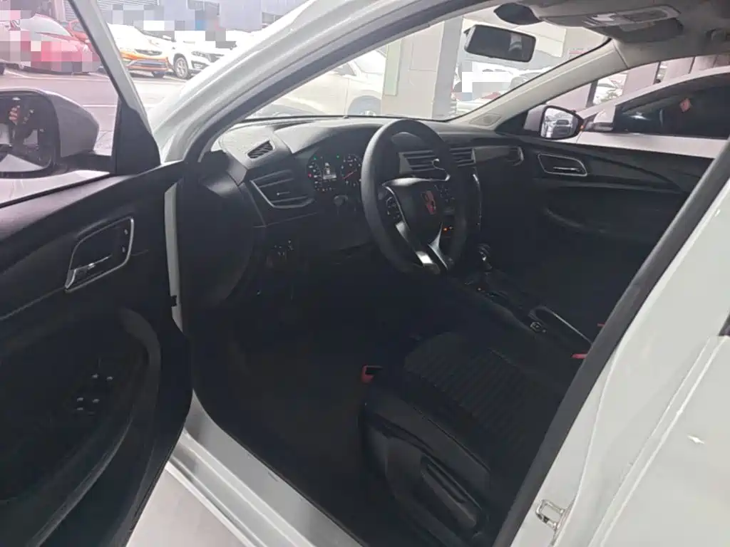 Roewe i5 — фото 11