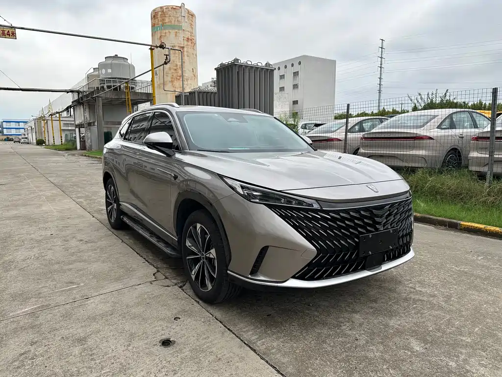 Roewe RX5 — фото 2