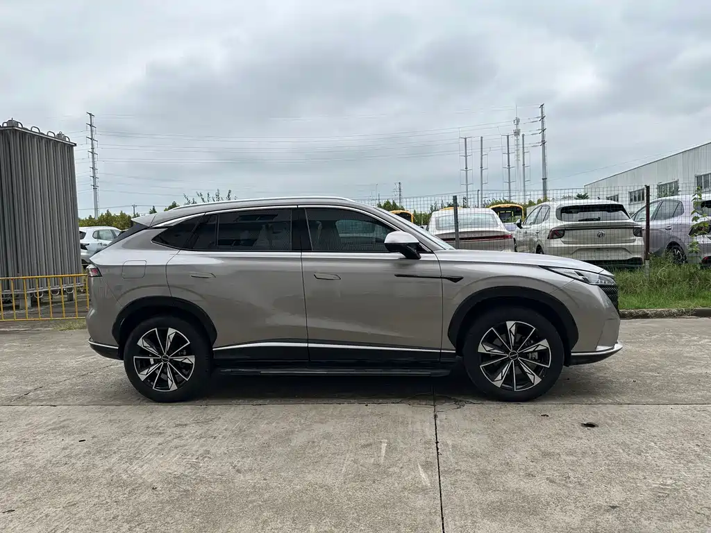 Roewe RX5 — фото 4