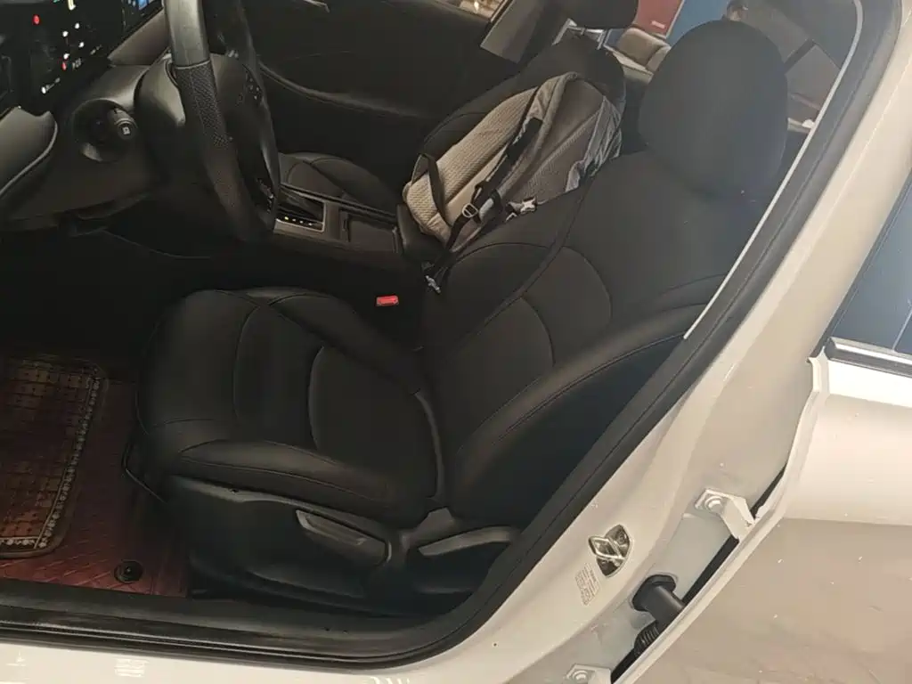 Roewe i5 — фото 15