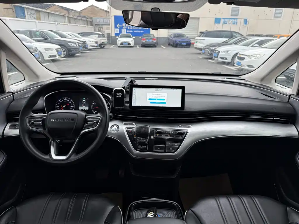 Roewe iMAX8 — фото 11
