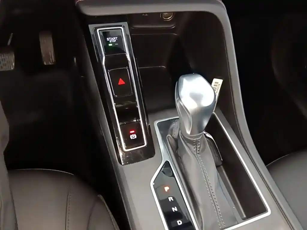 Roewe i5 — фото 14