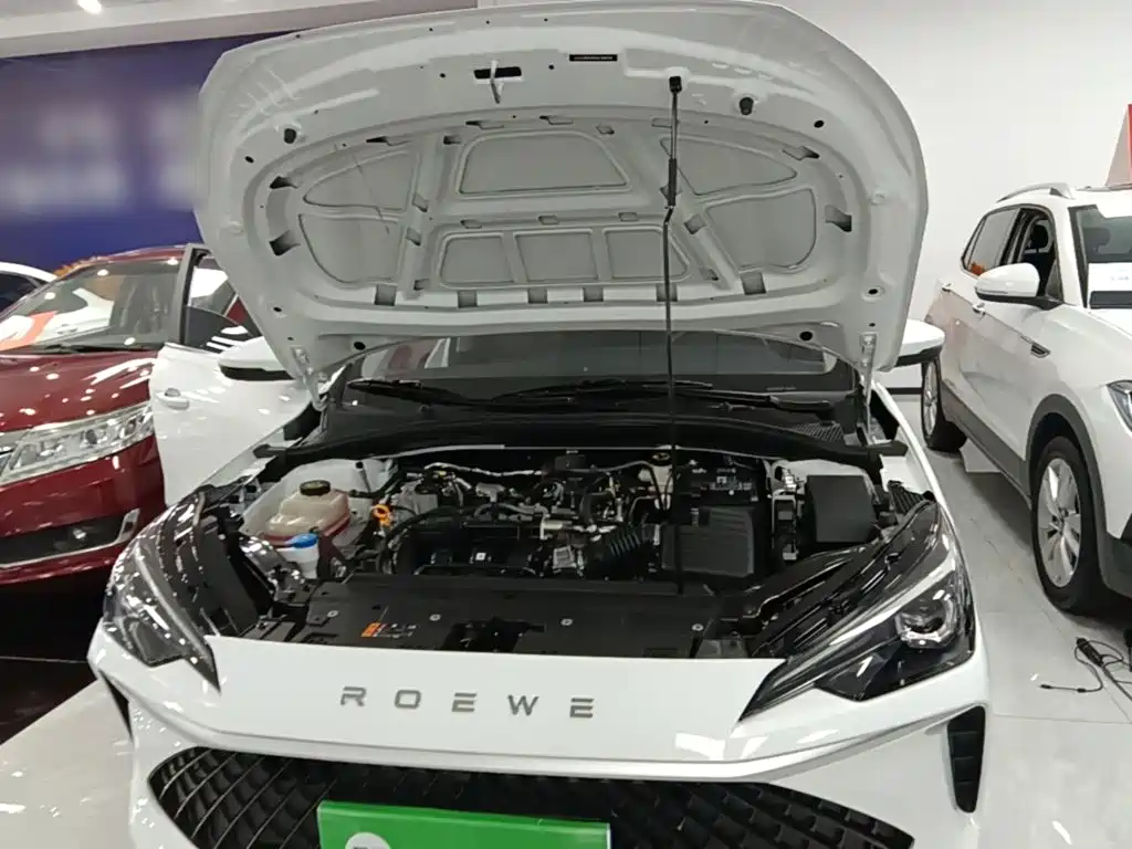 Roewe i5 — фото 20