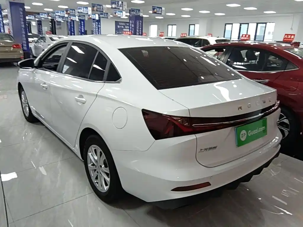 Roewe i5 — фото 5