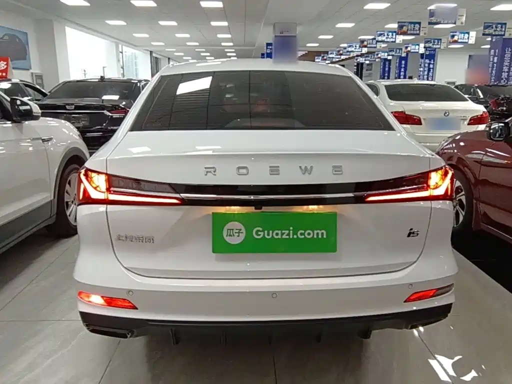 Roewe i5 — фото 6