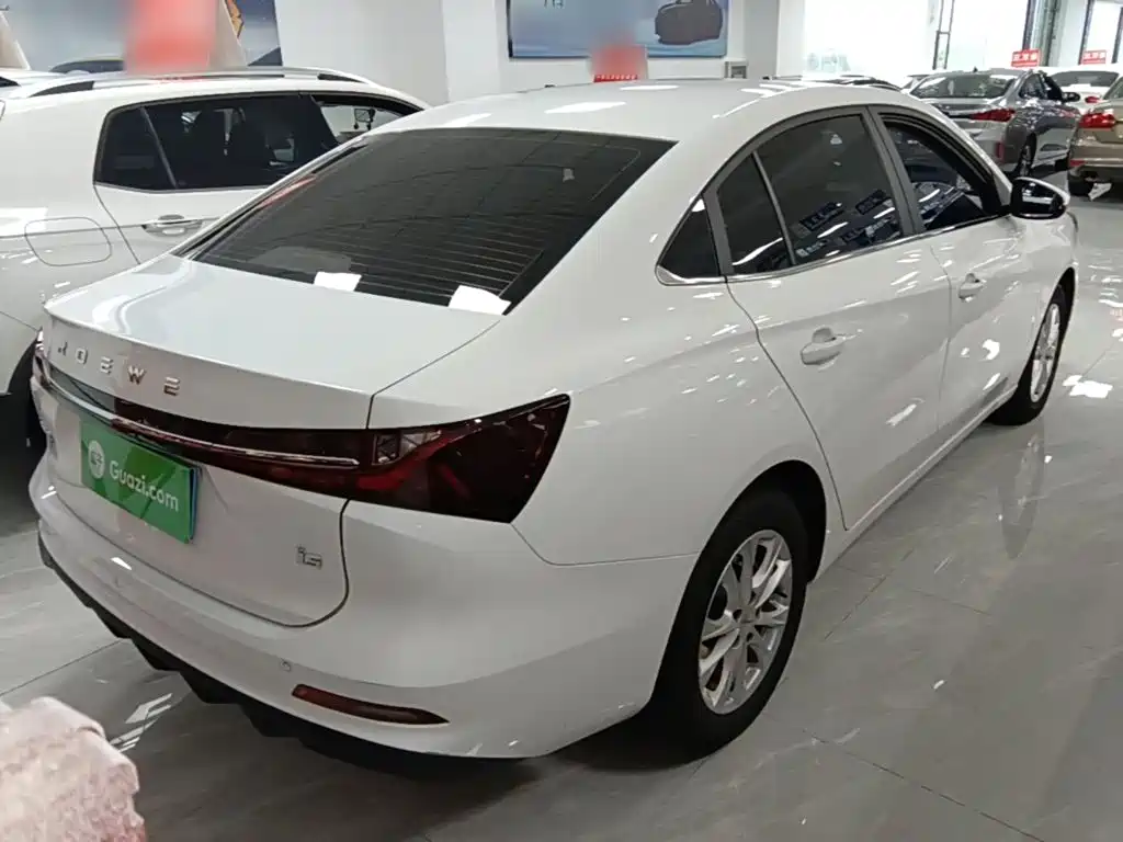 Roewe i5 — фото 7