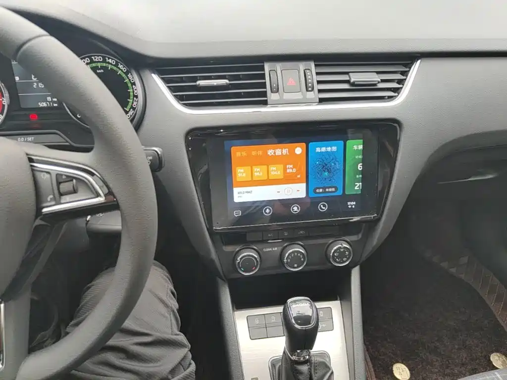 Skoda Octavia — фото 13