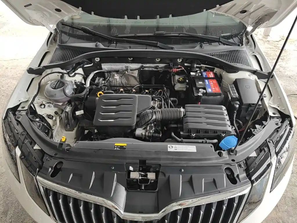 Skoda Octavia — фото 20