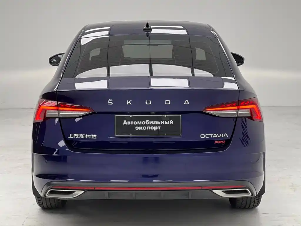 Skoda Octavia — фото 11