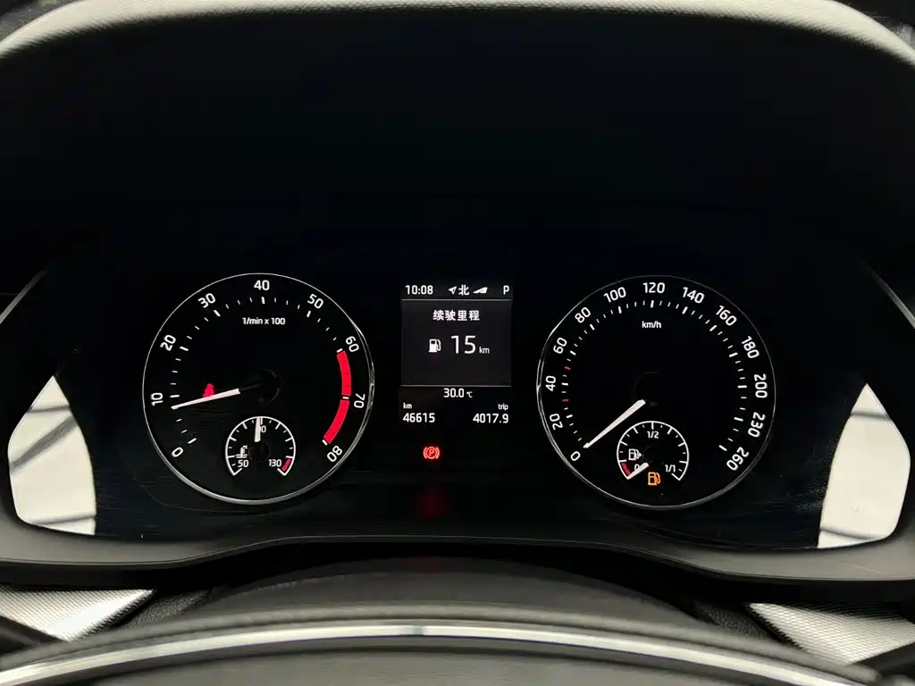 Skoda Octavia — фото 24