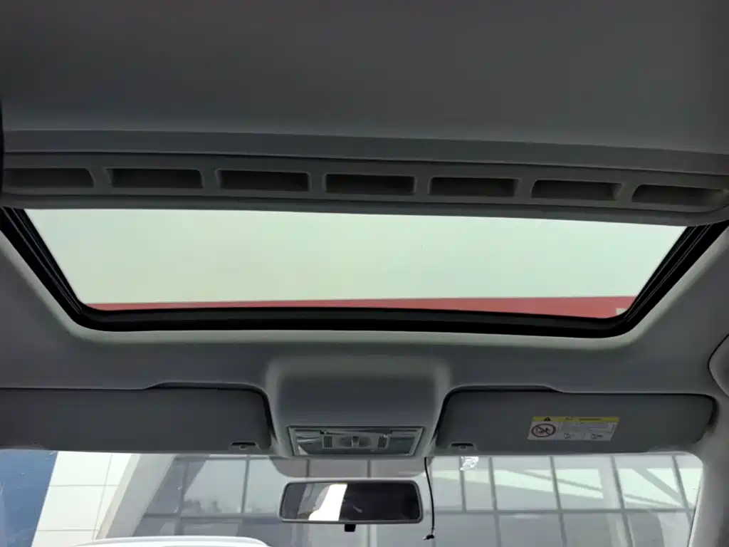 Skoda Rapid — фото 18