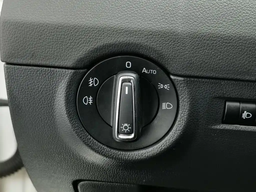 Skoda Octavia — фото 21