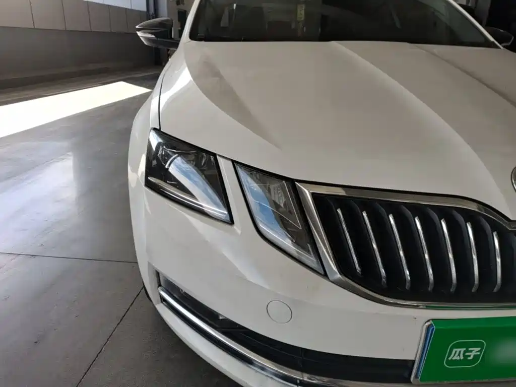 Skoda Octavia — фото 25