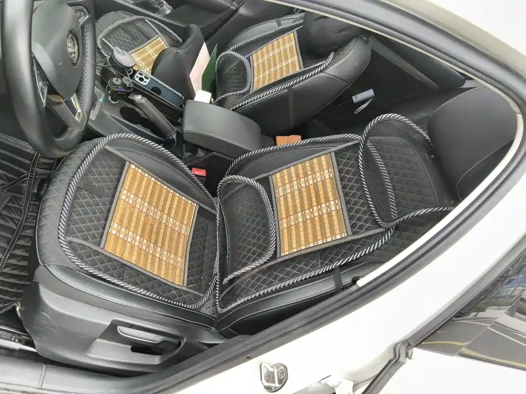 Skoda Octavia — фото 8