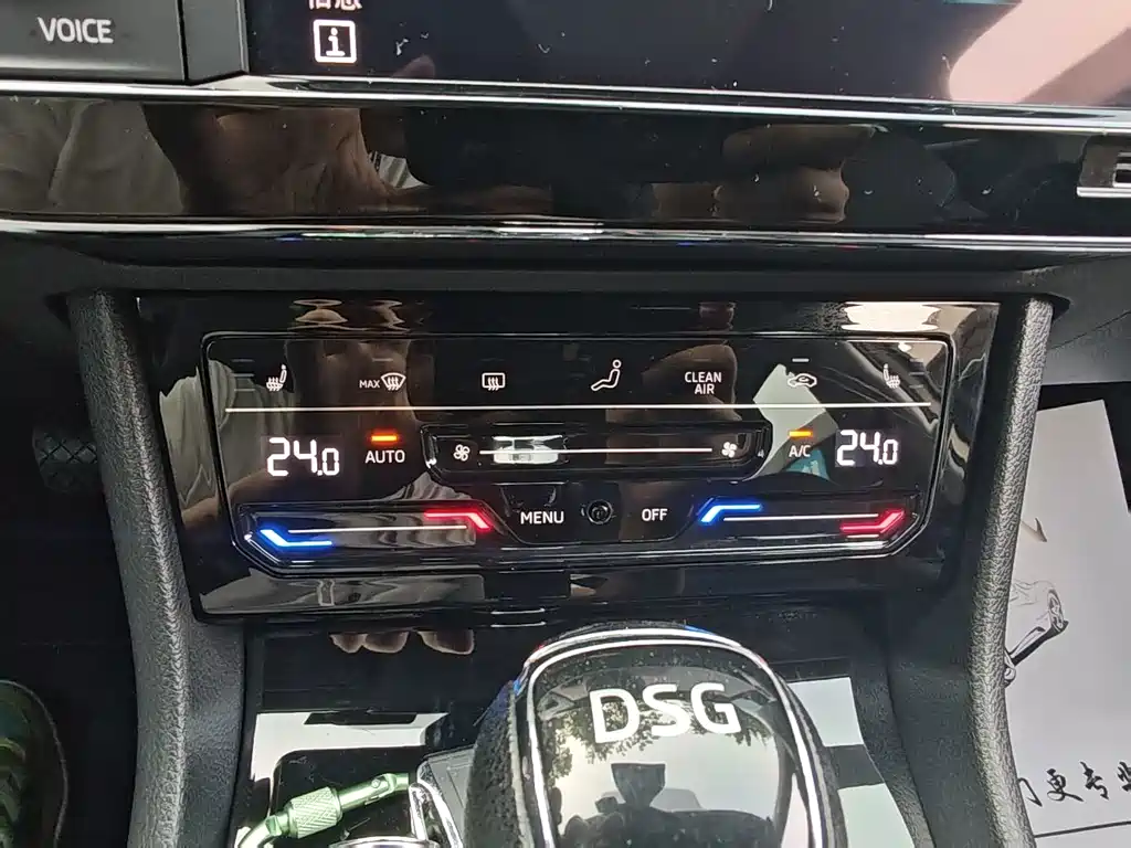 Skoda Superb — фото 15