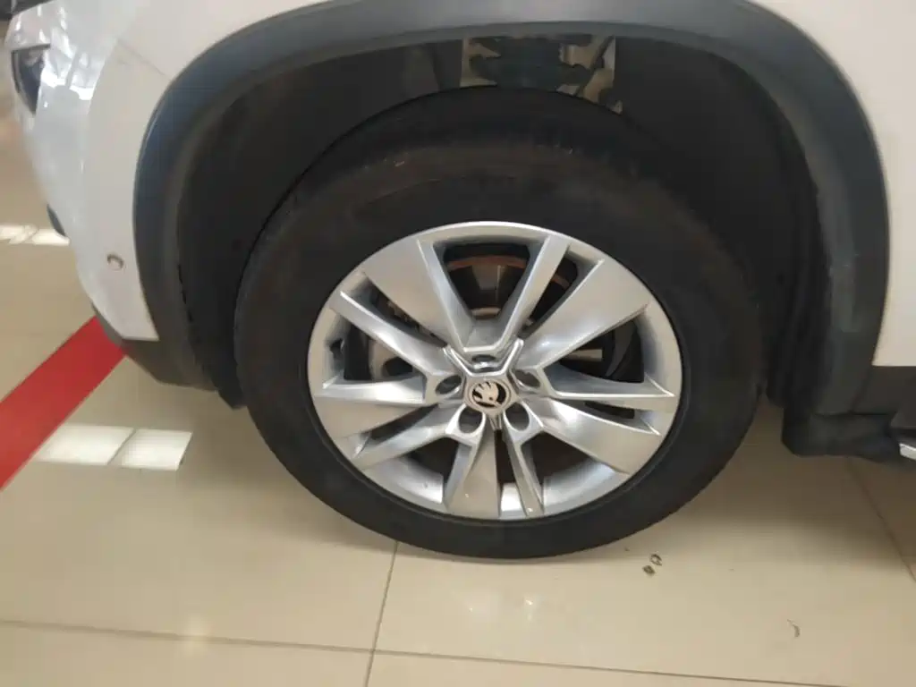 Skoda Kodiaq — фото 23