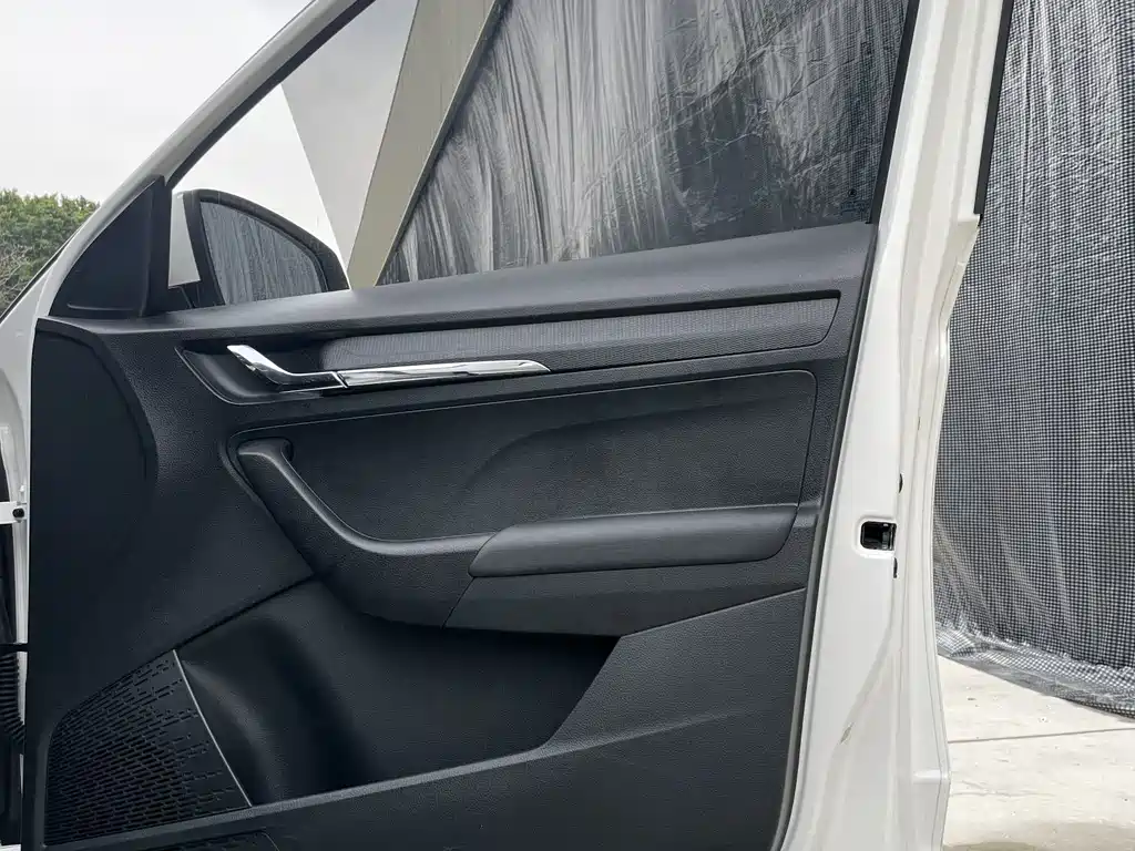 Skoda Kamiq — фото 24