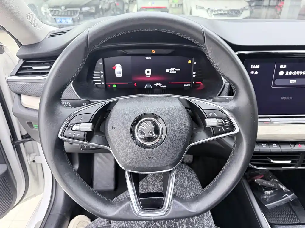Skoda Octavia — фото 11