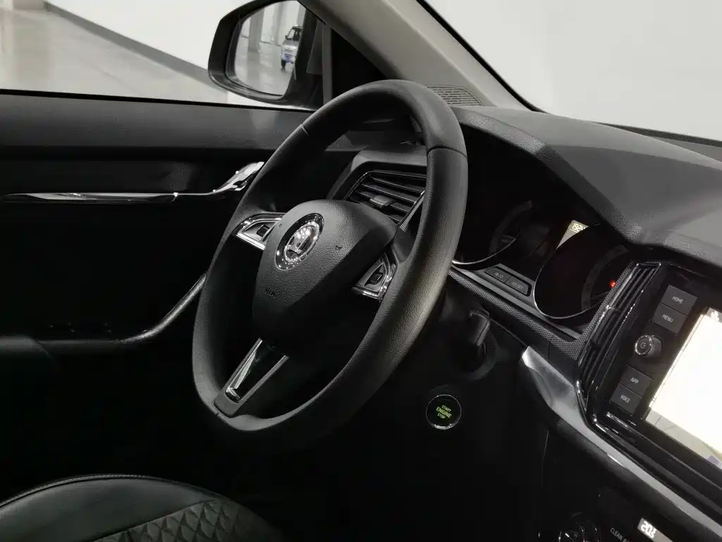 Skoda Kamiq — фото 22