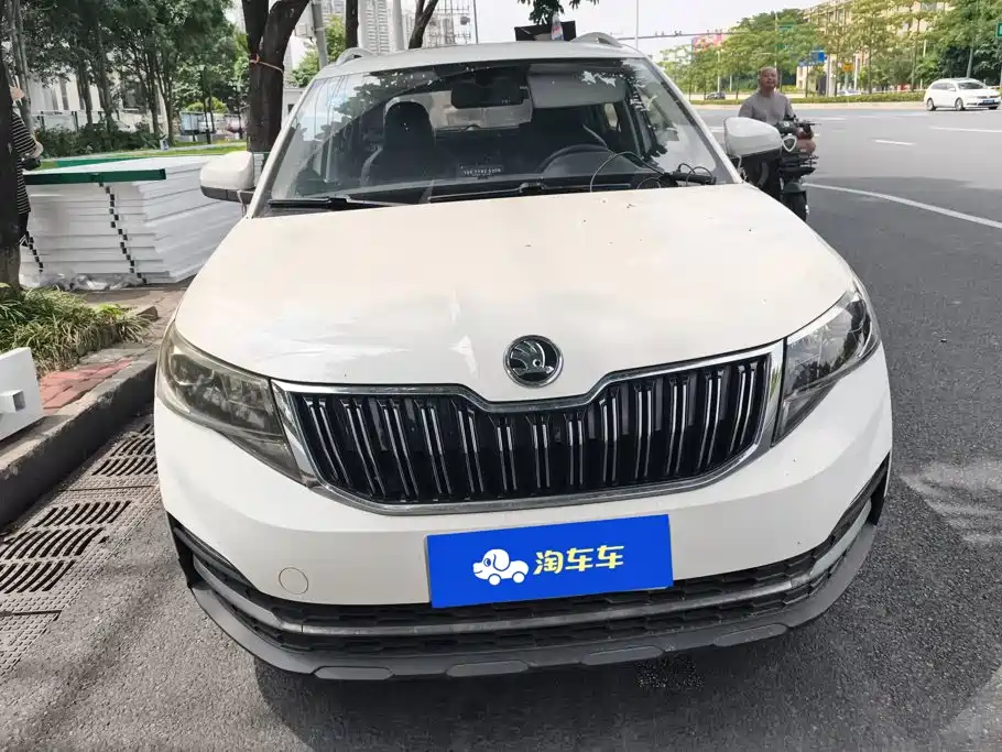 Skoda Kamiq — фото 2
