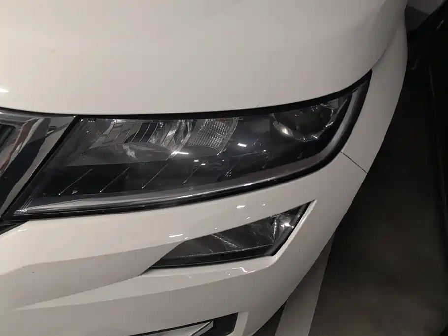 Skoda Kodiaq — фото 5