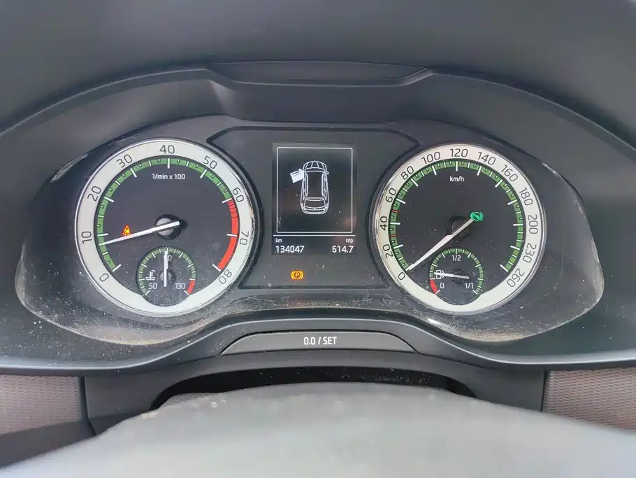 Skoda Kodiaq — фото 14